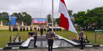 Kapolres Kampar Gelar Upacara Sumpah Pemuda Ke-98 Di Halaman Mapolres Kampar.