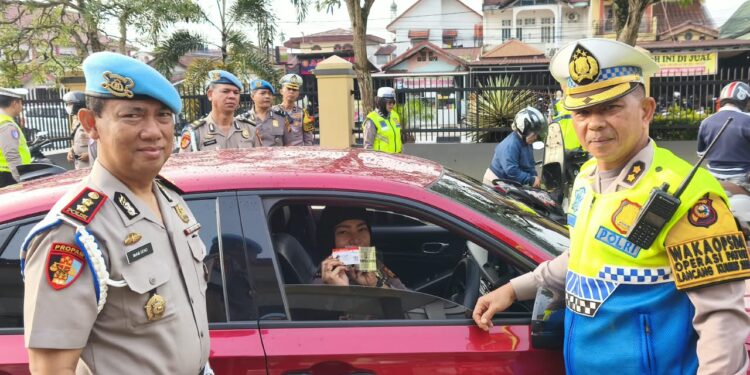 Hari Keempat Operasi Patuh Lancang Kuning 2026, Ditlantas dan Propam Polda Riau Gelar Gaktibplin Personel